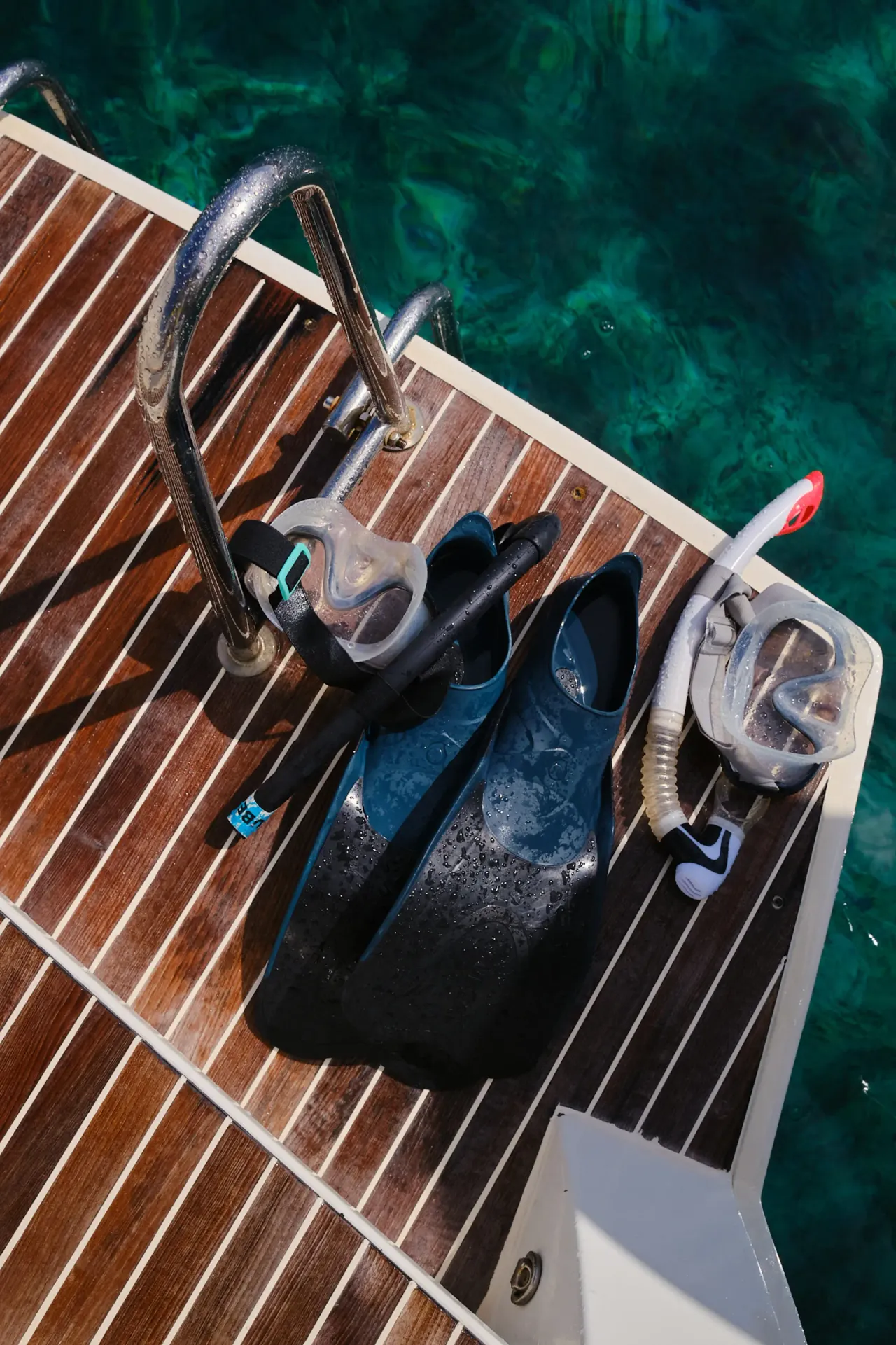 TO LIVE AS THE SEA DOES