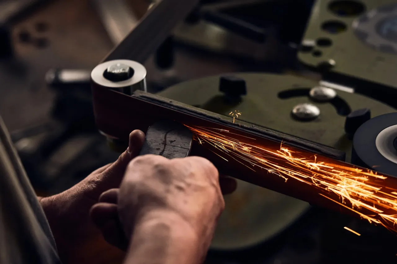 NEILIELSON KNIVES SON KNIVES