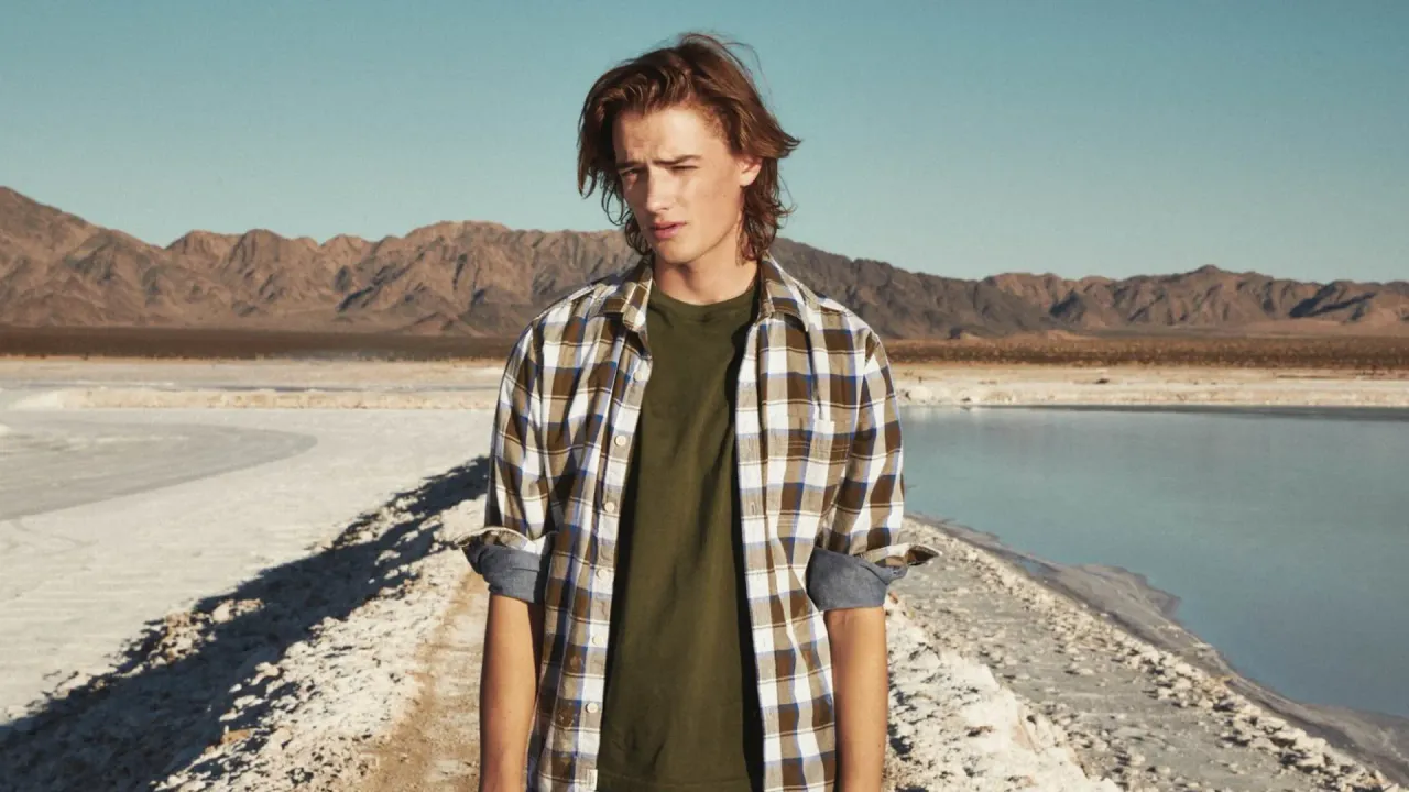 AMERICAN EAGLE