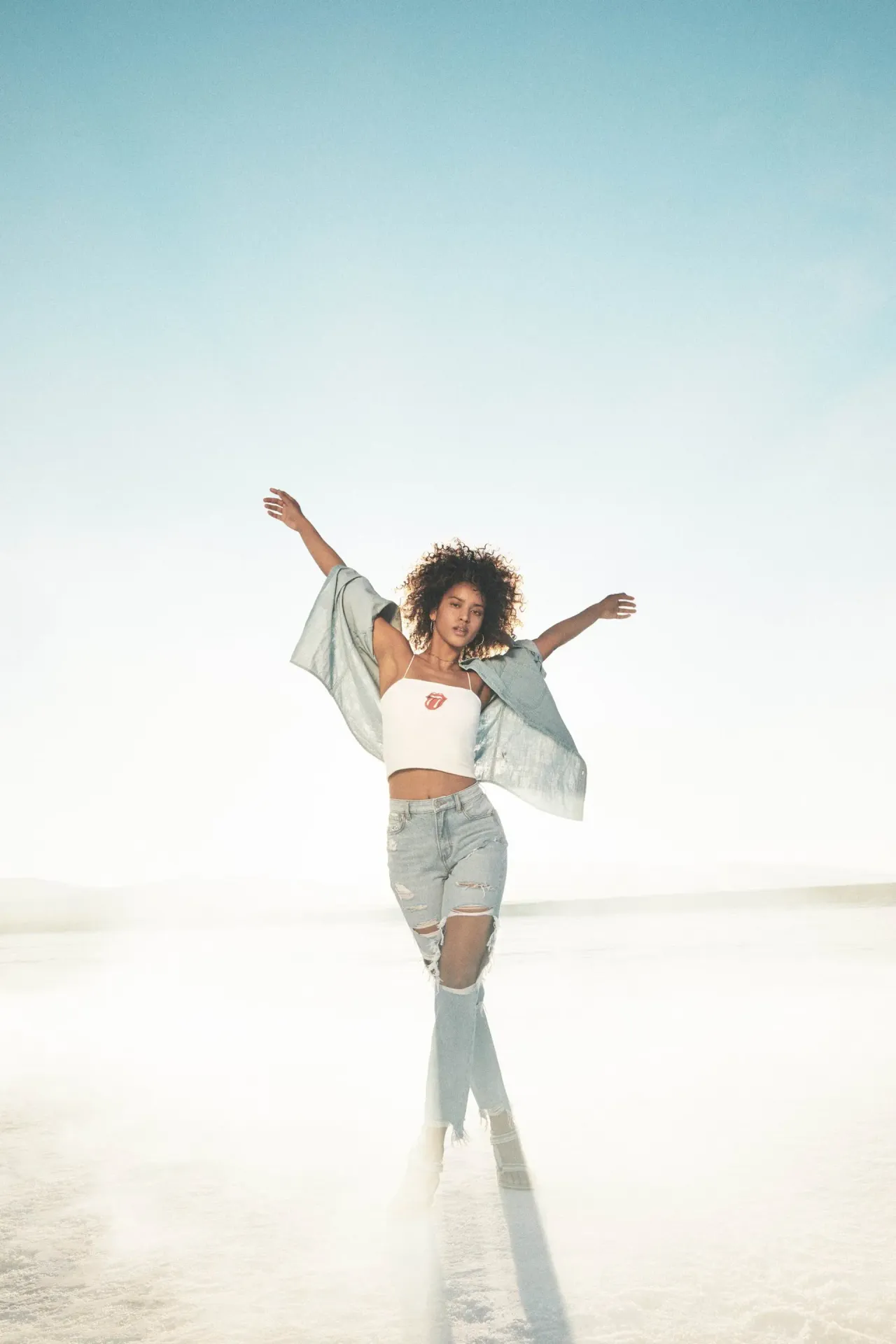 AMERICAN EAGLE