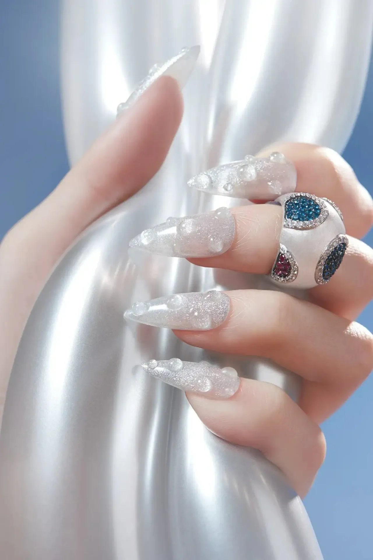 ART AT MY FINGERTIPS