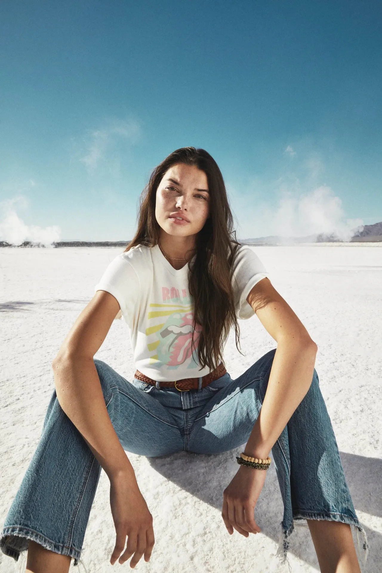 AMERICAN EAGLE